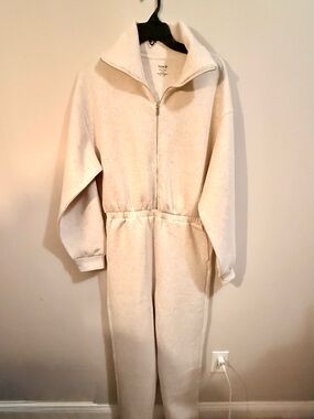 Old Navy Cream Zip-Front Kids Jumpsuit M Tall